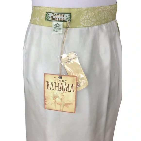 TOMMY BAHAMA Vintage Silk Pleated Floral Tropical Hawaiian Wrap Mini Skirt 4 - Picture 13 of 15